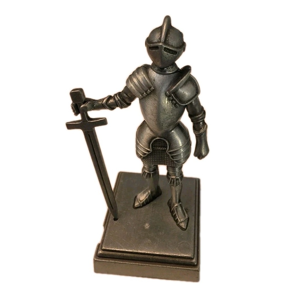 ORNAMENT MEDIEVAL KNIGHT METAL FIGURE ARMOUR SWORD SOLDIER / PENCIL SHARPENER